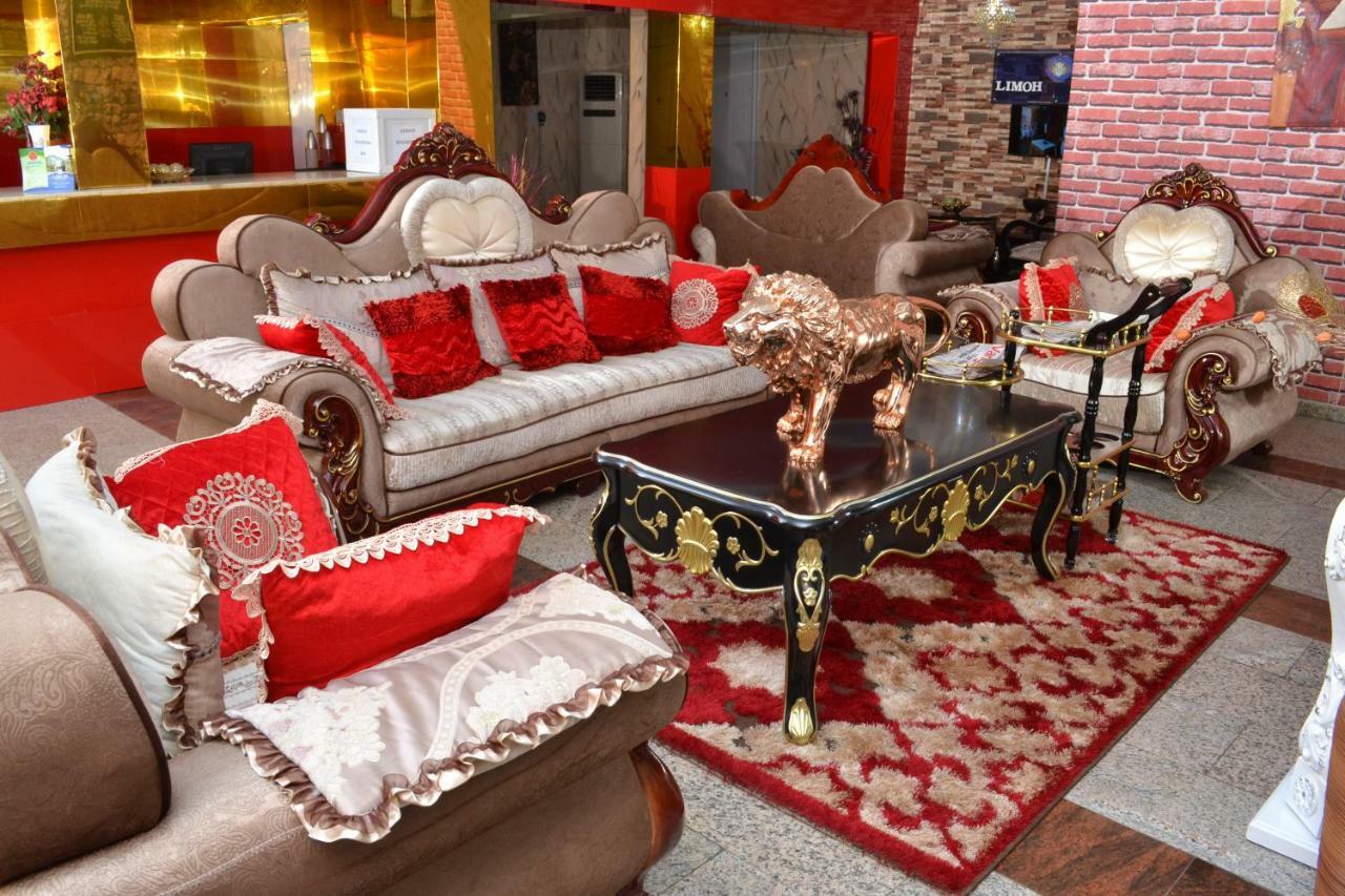 Limoh Suites Benin City Exteriör bild