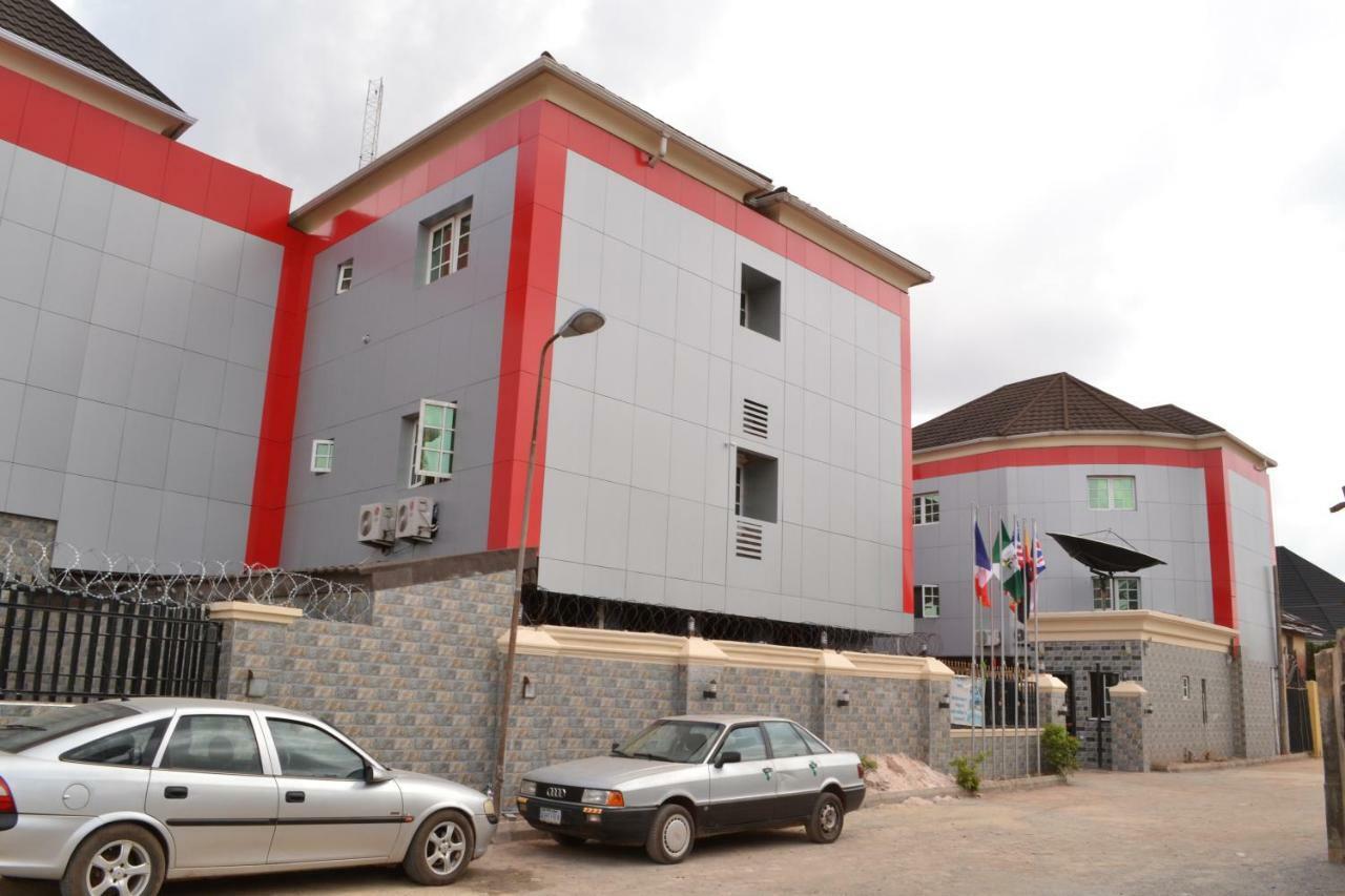 Limoh Suites Benin City Exteriör bild